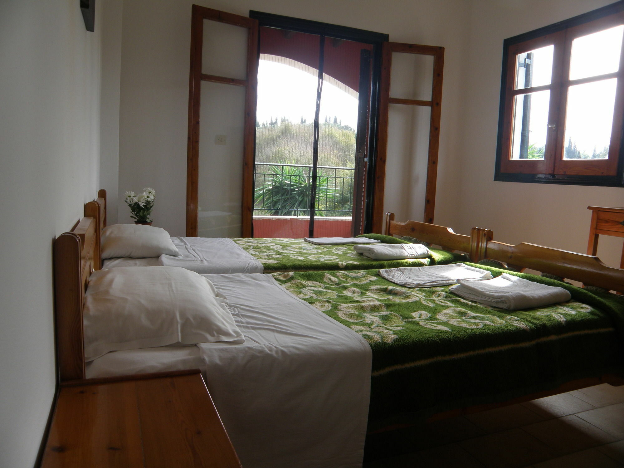 Sunny Dreams Apartments איפסוס מראה חיצוני תמונה